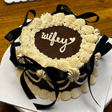 Load image into Gallery viewer, Custom Cake