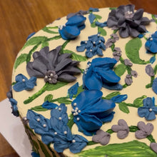 Load image into Gallery viewer, Custom Cake