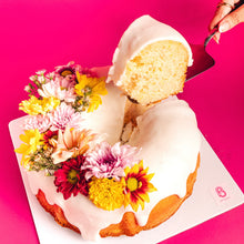 Load image into Gallery viewer, Lemon Bundt