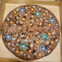 Load image into Gallery viewer, 12" Cookie Pizza