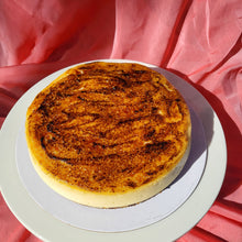 Load image into Gallery viewer, 8" Cheesecake