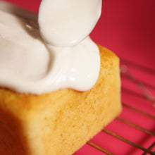 Load image into Gallery viewer, Lemon Cake