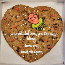 Load image into Gallery viewer, 12&quot; Heart Cookie Pizza
