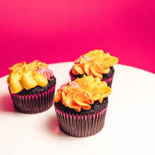 Load image into Gallery viewer, Custom Cupcakes

