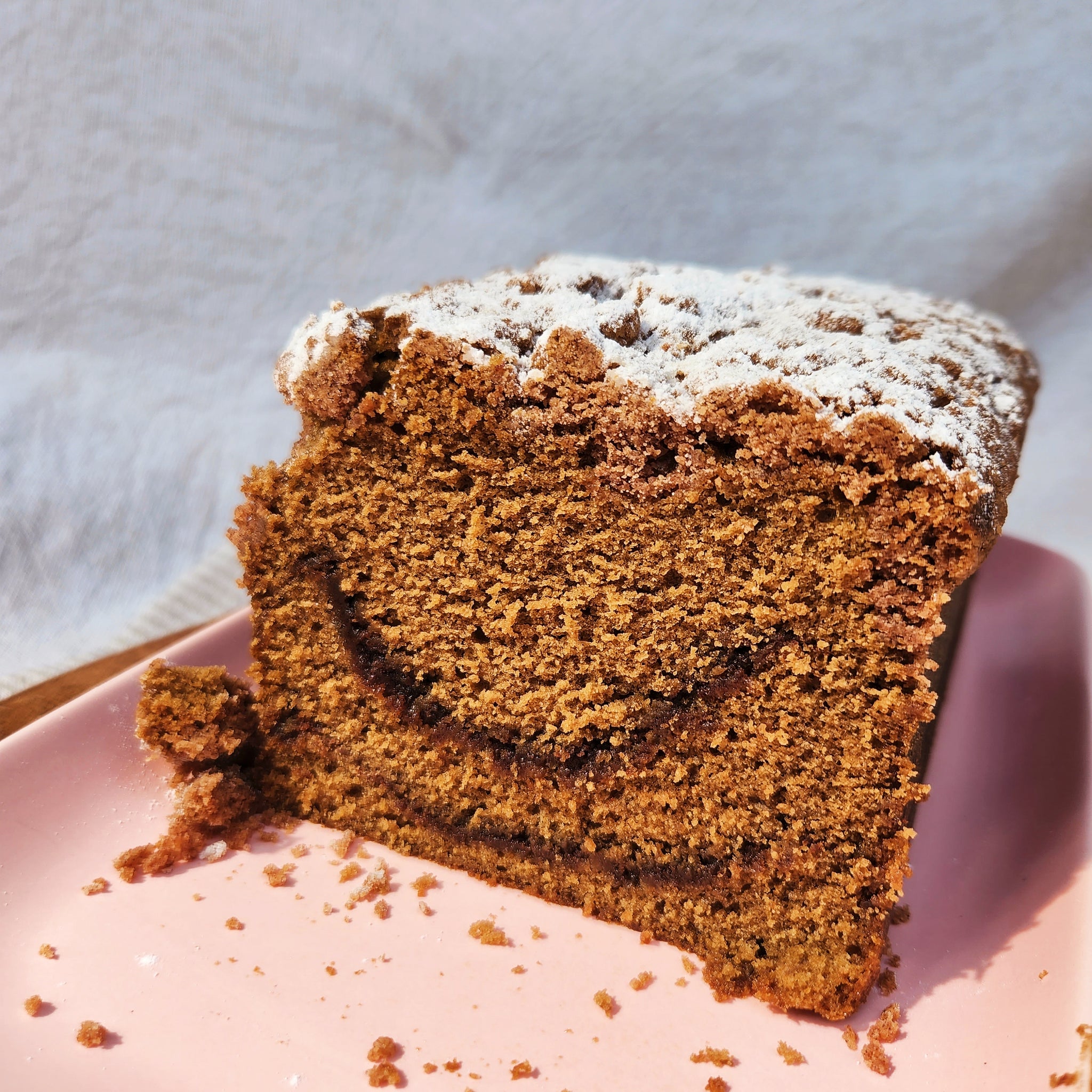 Instant Coffee Cake with Walnuts and Cream